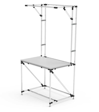 Basic element of the standard assembly workstation from BeeWaTec made of pipe racking system