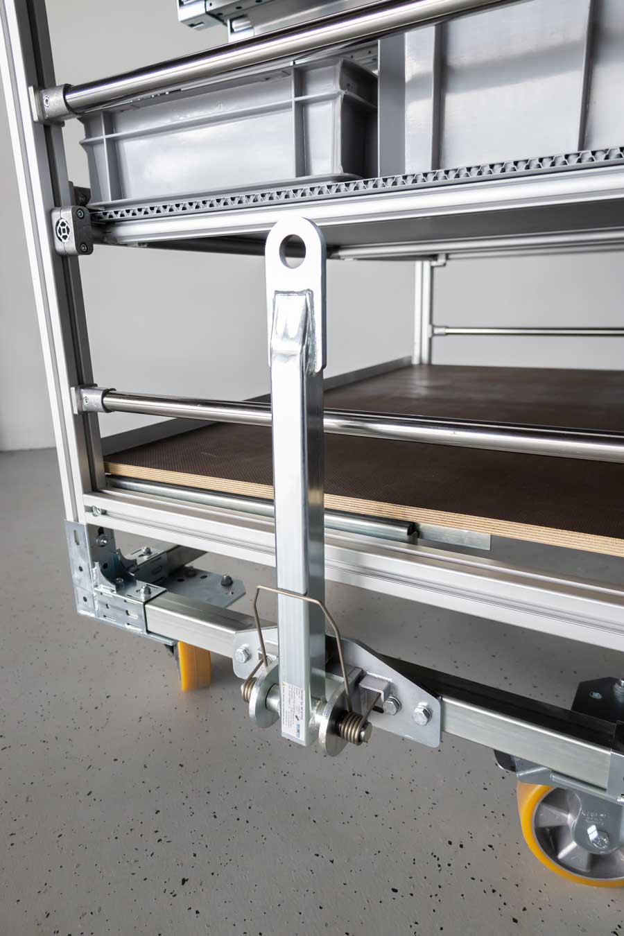 Individual transport carts and material trolleys BeeWaTec